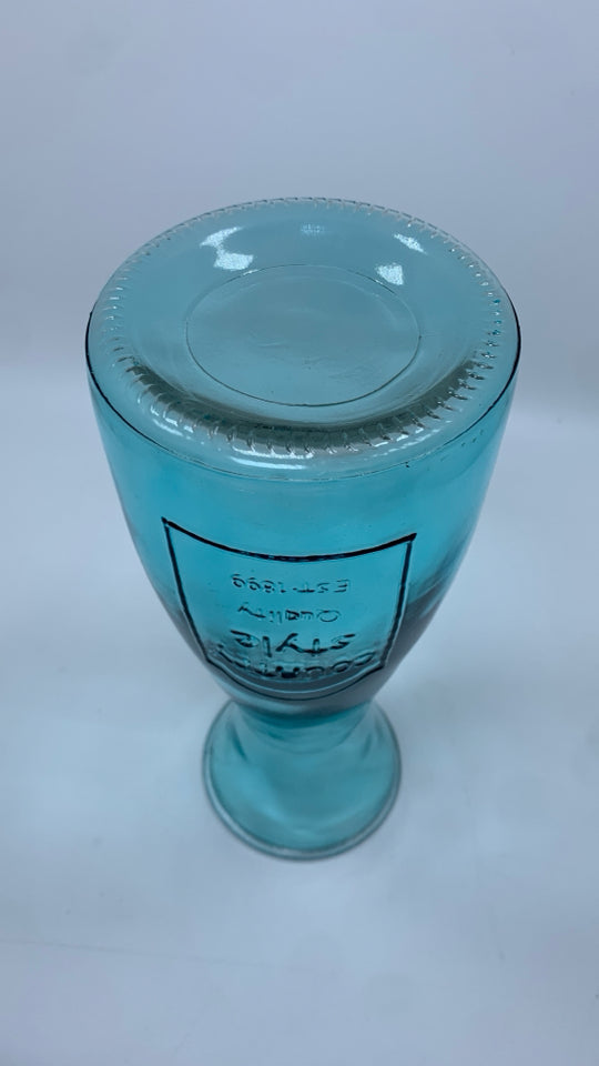 "COUNTRY STYLE" BLUE GLASS VASE.