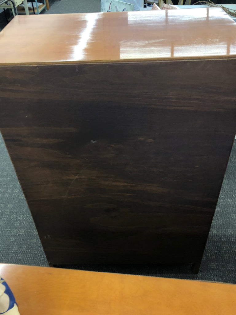 VTG TALL 5-DRAWER JAMESTOWN BURNS MAPLE DRESSER.