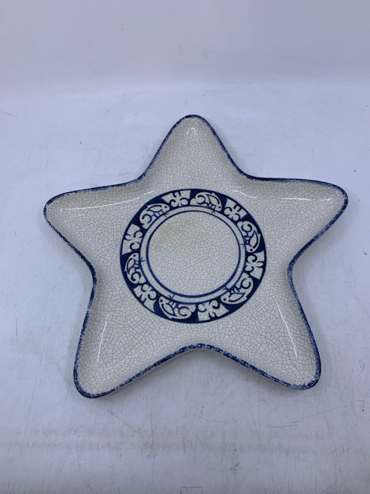 STAR SHAPED CRACKLE SERVING PLATTER.