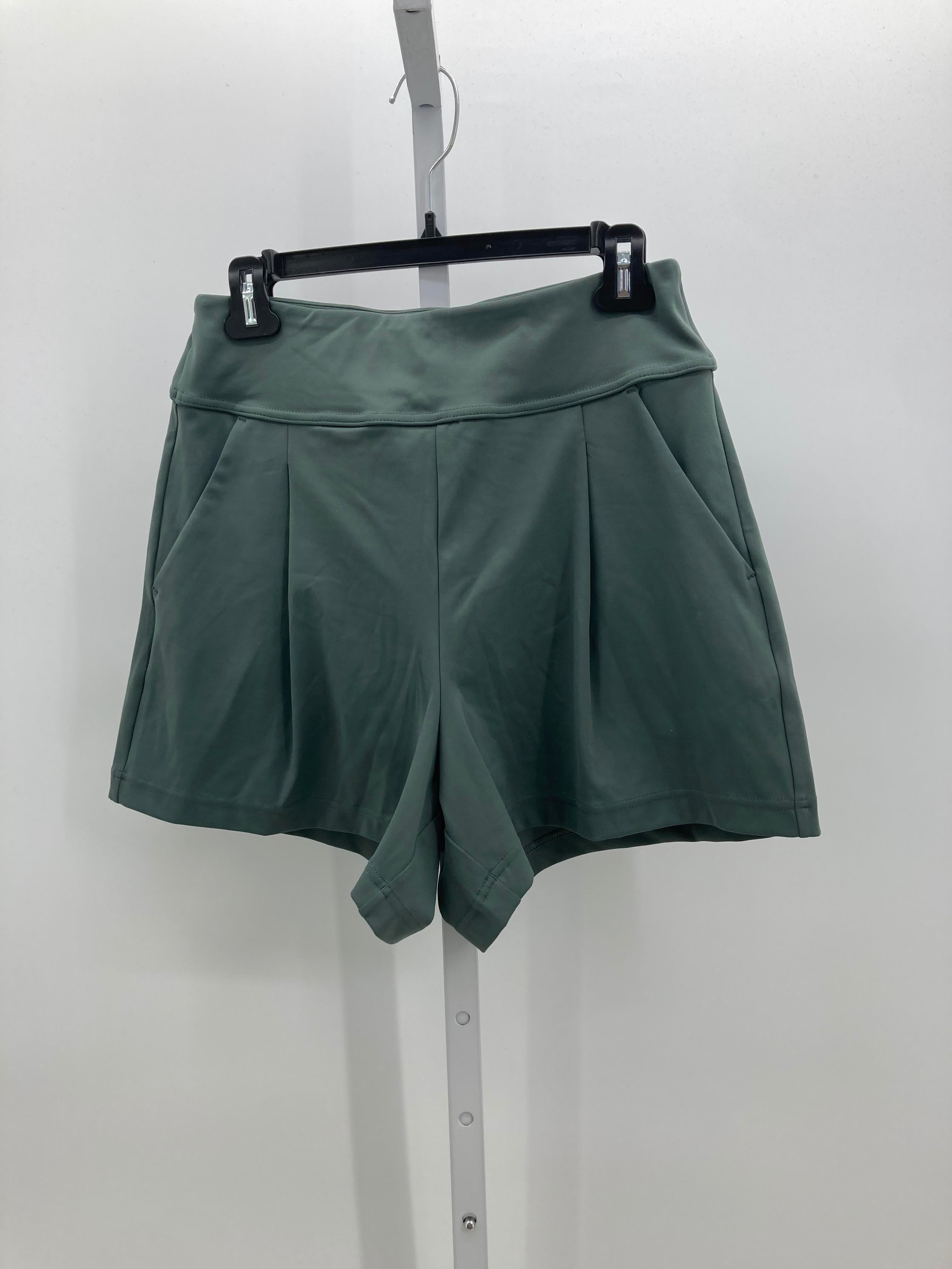 Size Medium Misses Shorts