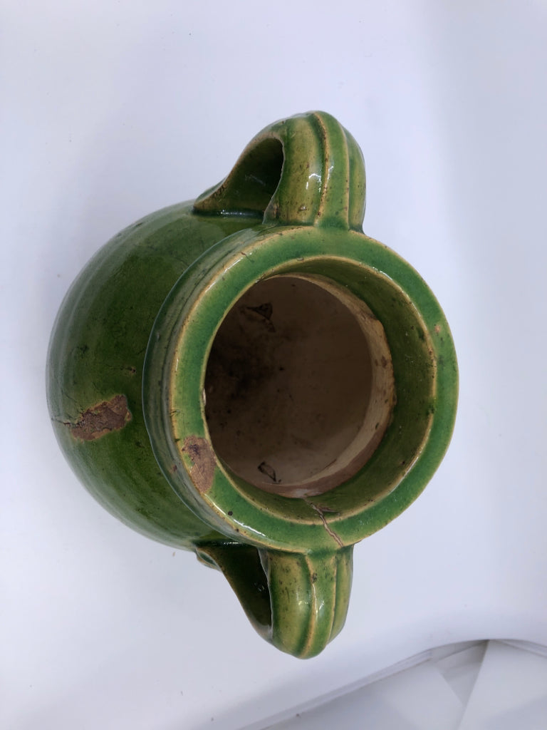 GREEN POTTERY URN STYLE VASE.