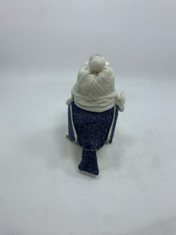 2 FELT CHICKADEE BUNDLED UP W/ TAGS.