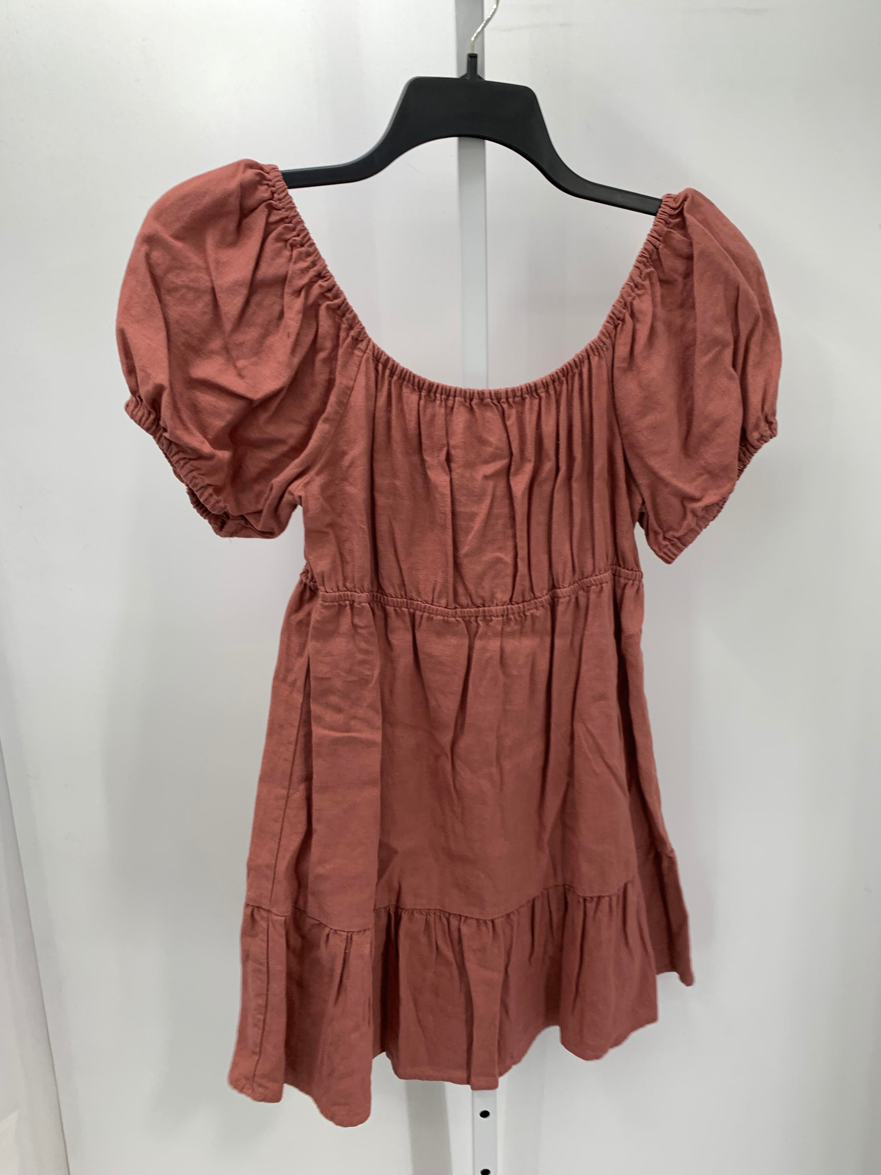 Love Tree Size Large Juniors Short Sleeve Dress