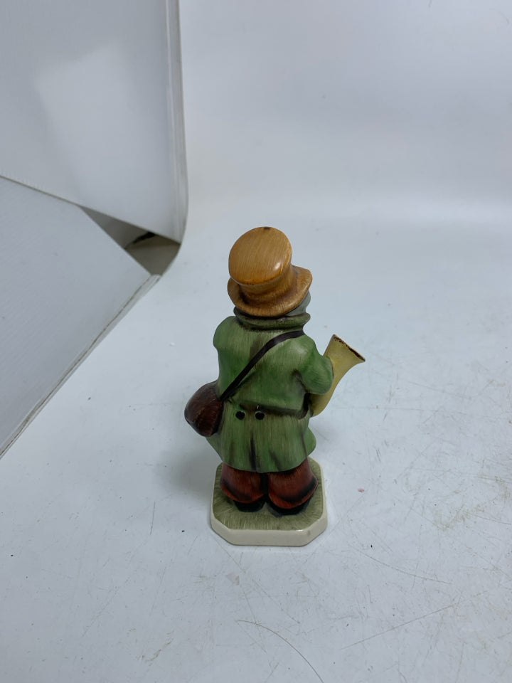 VTG FRIEDEL GERMAN MAN PLAYING SAXOPHONE.