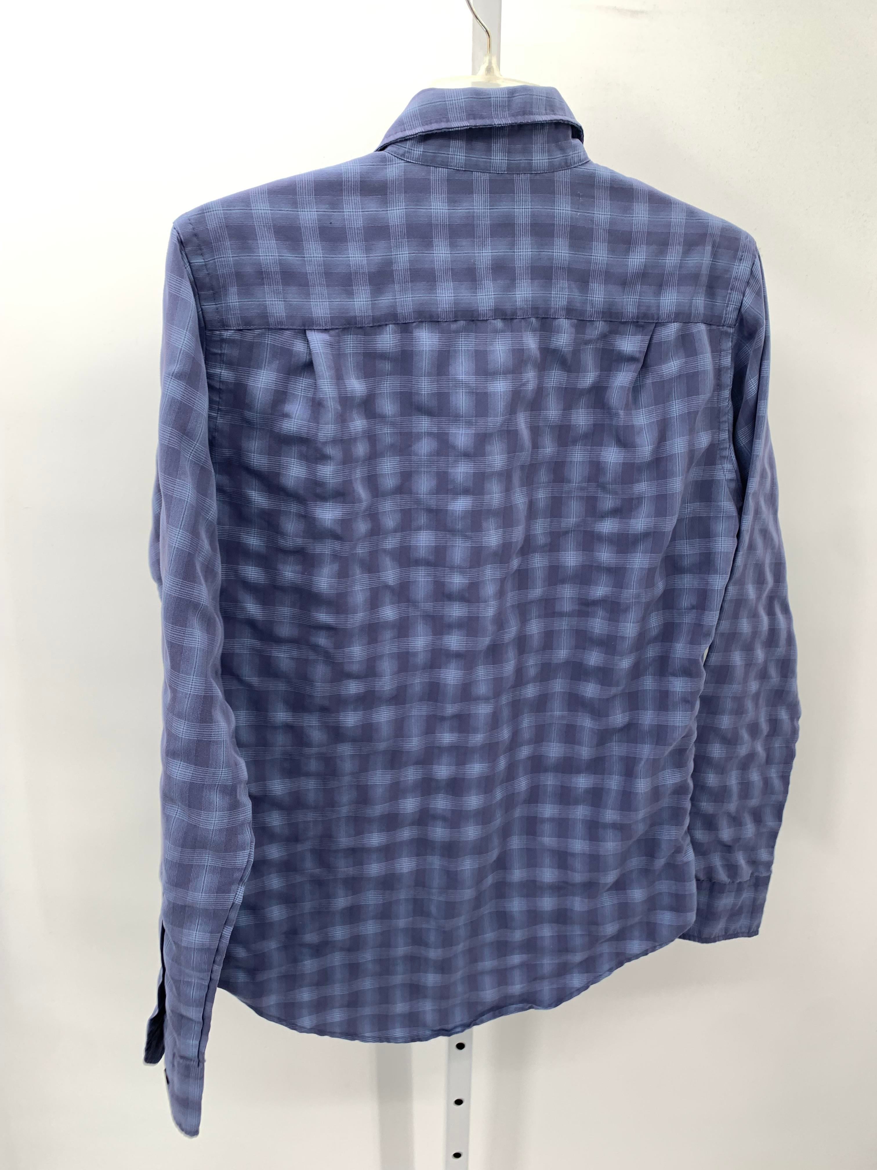 Van Heusen Size Small Young Men's Long Sleeve Shirt