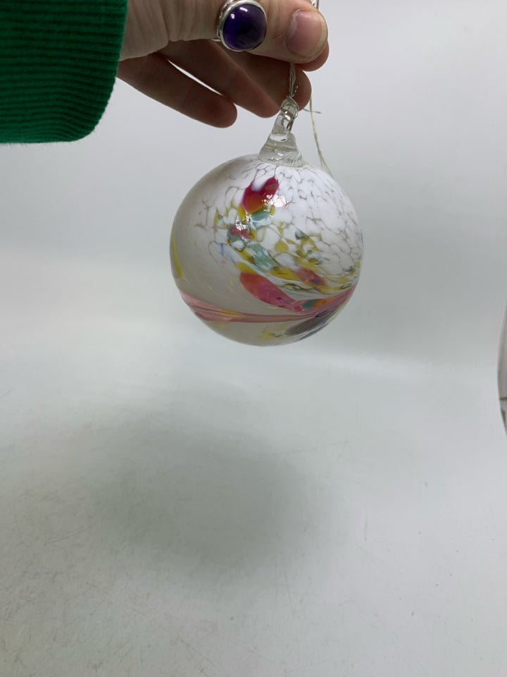 BLOWN GLASS COLORFUL ORNAMENT.