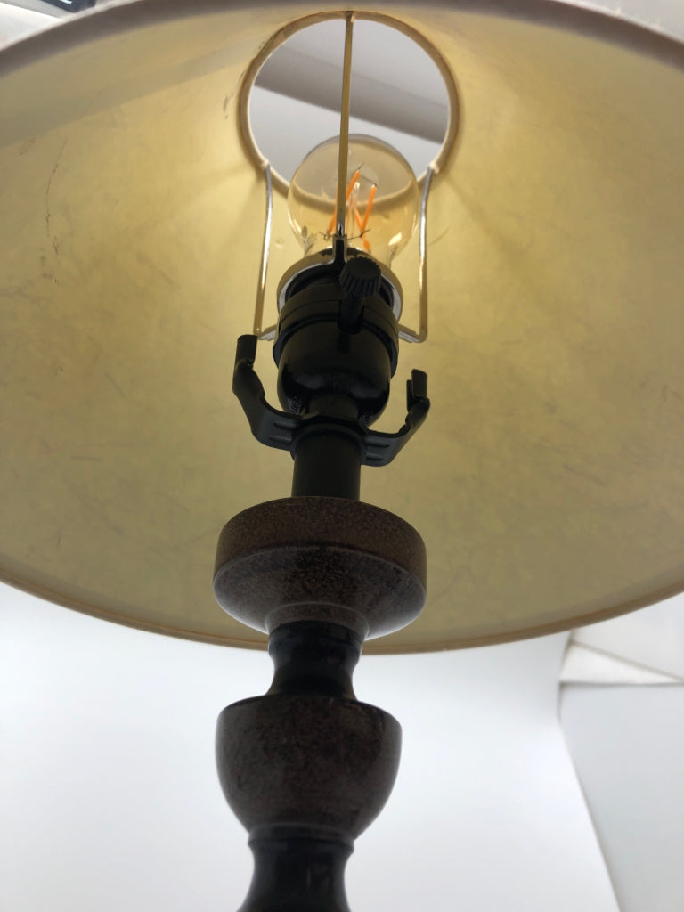 FAUX STONE/METAL STACKED LIGHT BARREL SHADE.