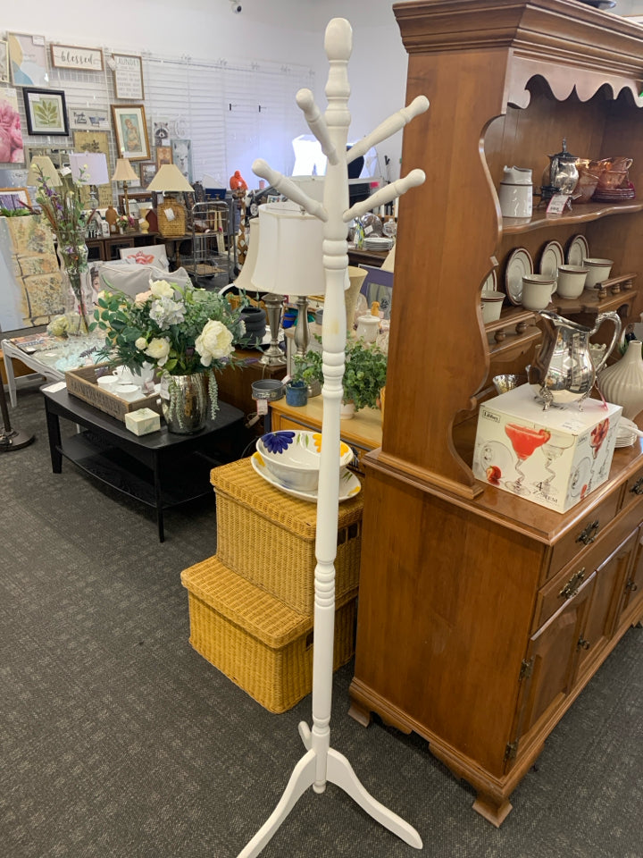 WHITE WOOD COAT RACK.