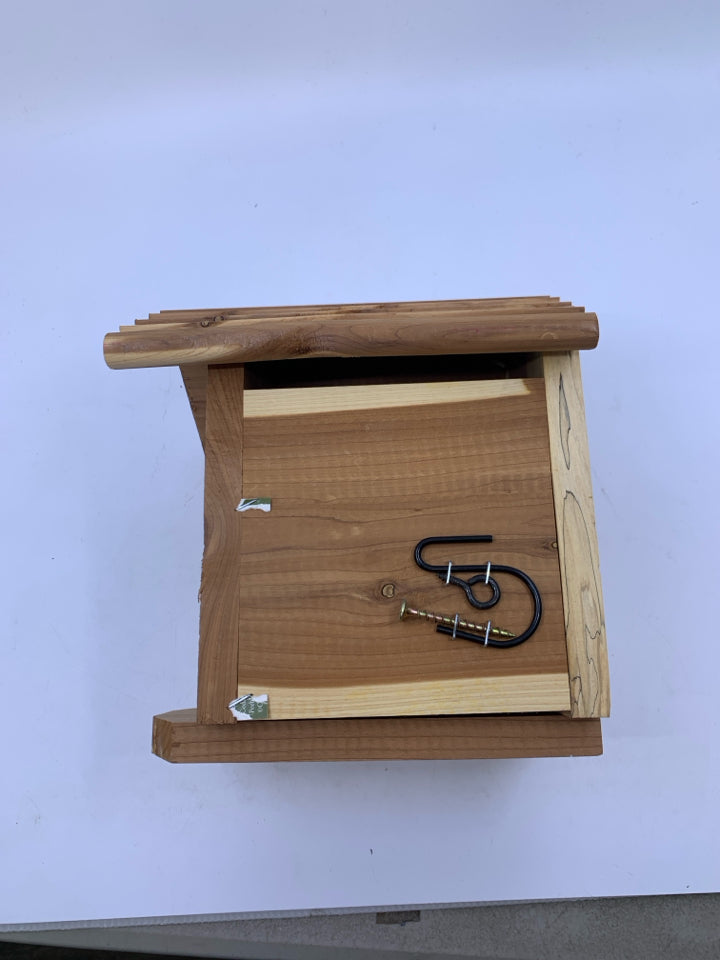 UNFINISHED BIRD HOUSE W/ HARD WARE.