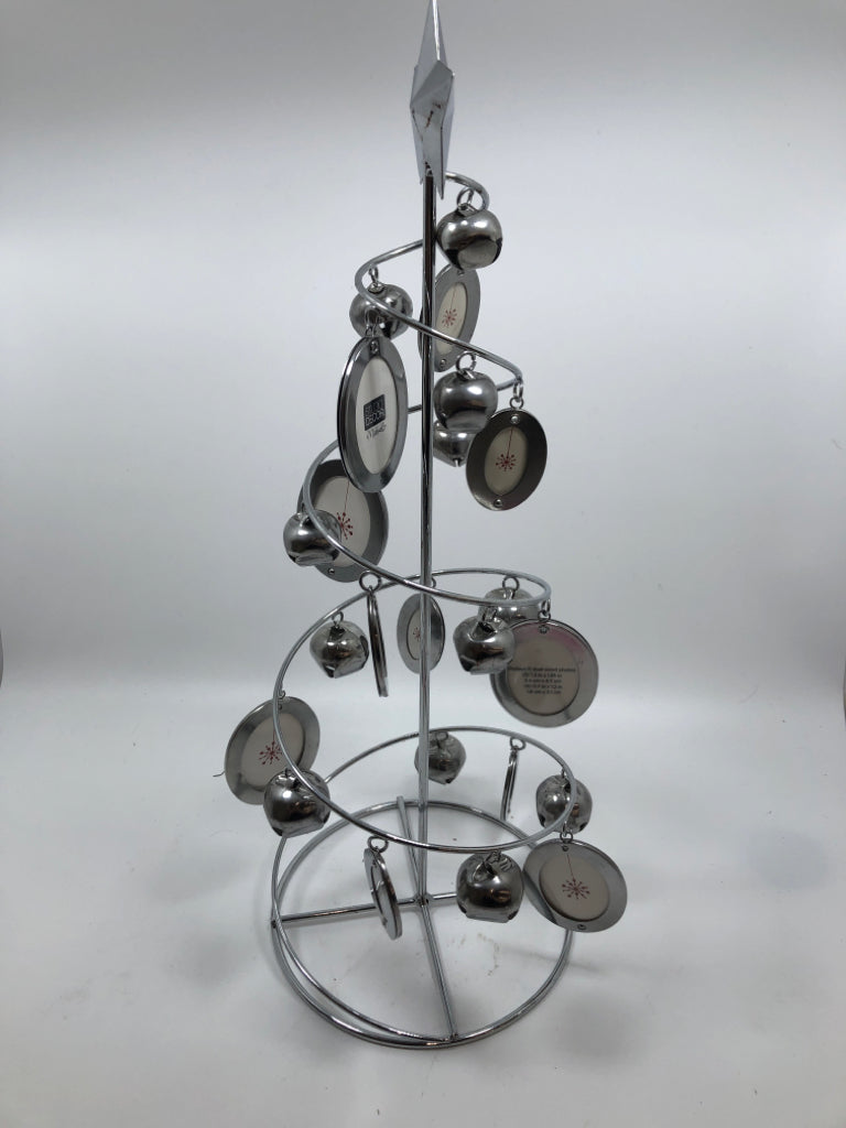 SILVER CHRISTMAS TREE PHOTO DISPLAY.