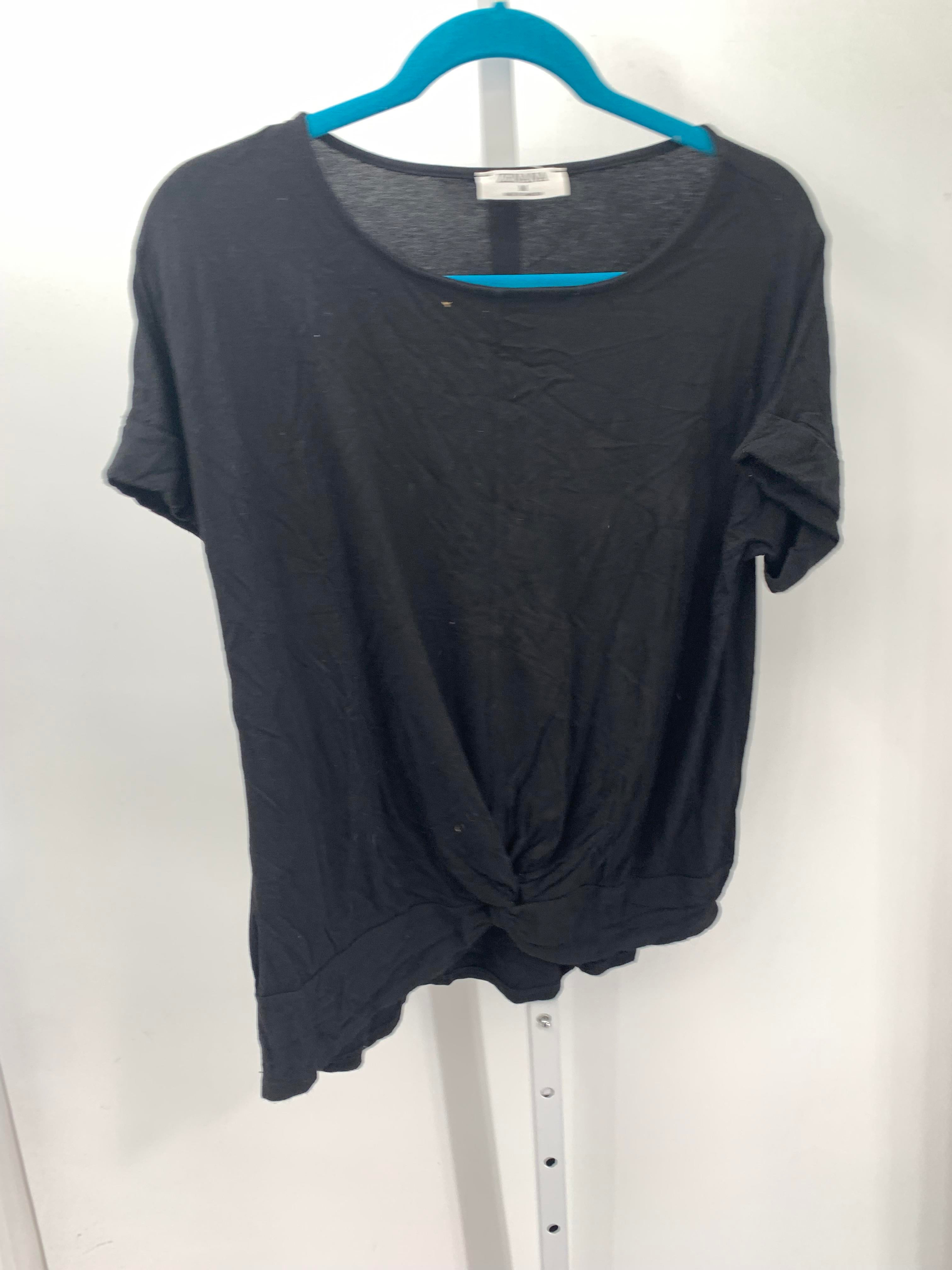 Zenana Size Medium Misses Short Sleeve Shirt