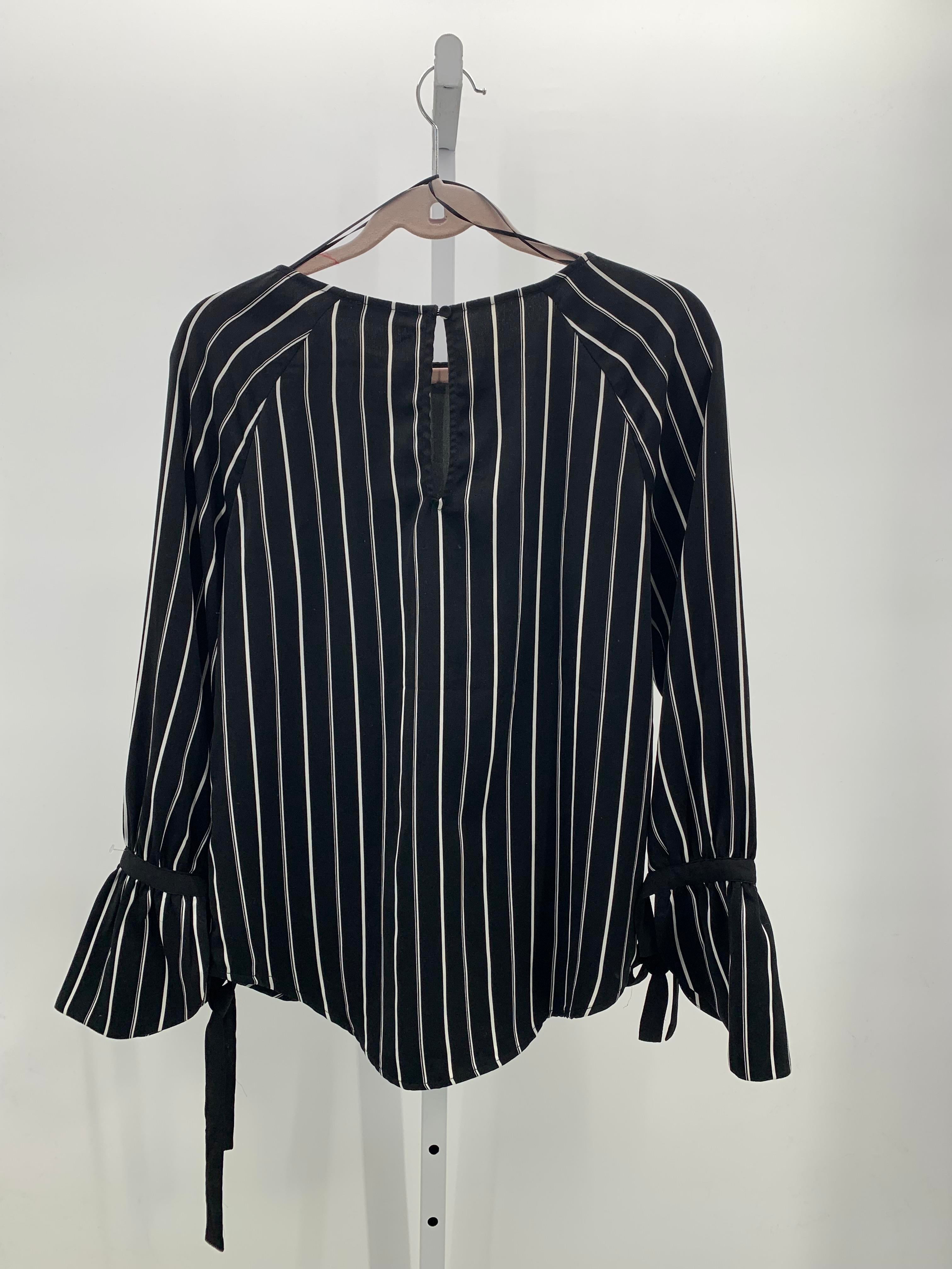 Dalia Collection Size Small Misses Long Sleeve Shirt