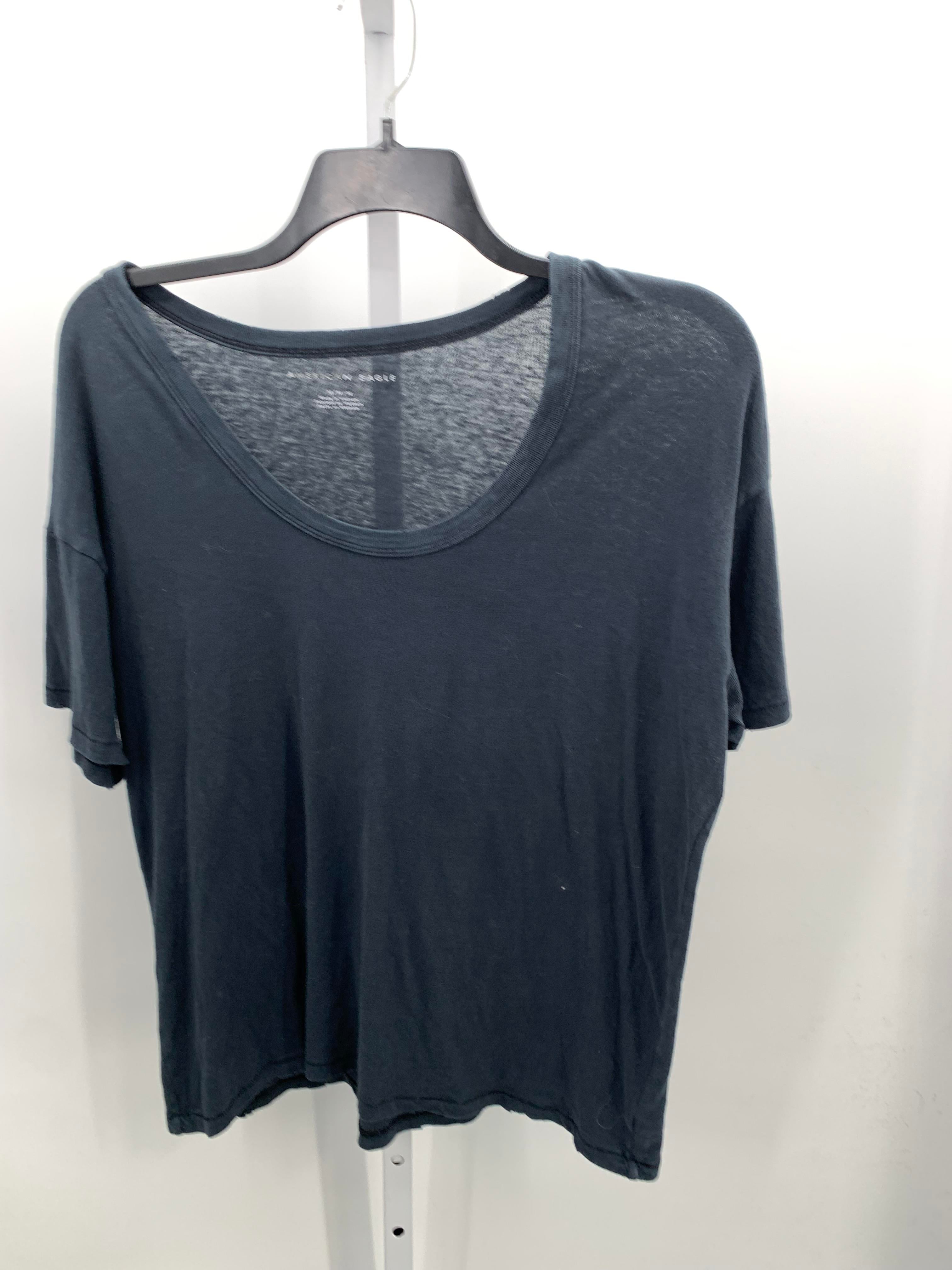 American Eagle Size Medium Juniors Short Sleeve Shirt