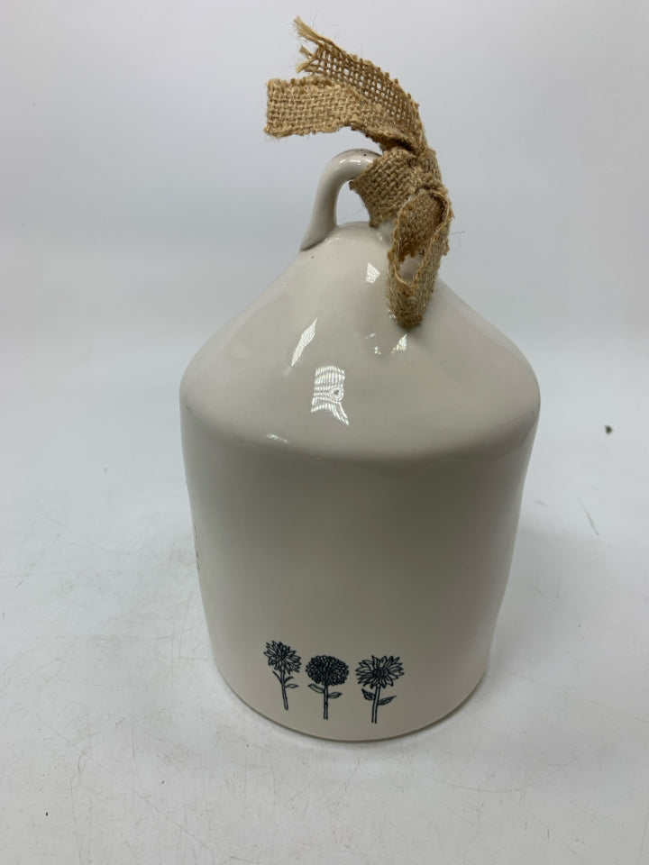 HOME CERAMIC BIRD HOUSE.