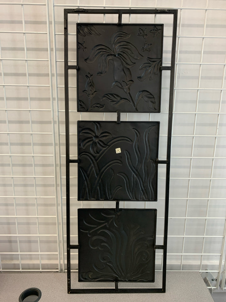 METAL FLORAL WALL DECOR RED ORANGE GREEN PANELS.