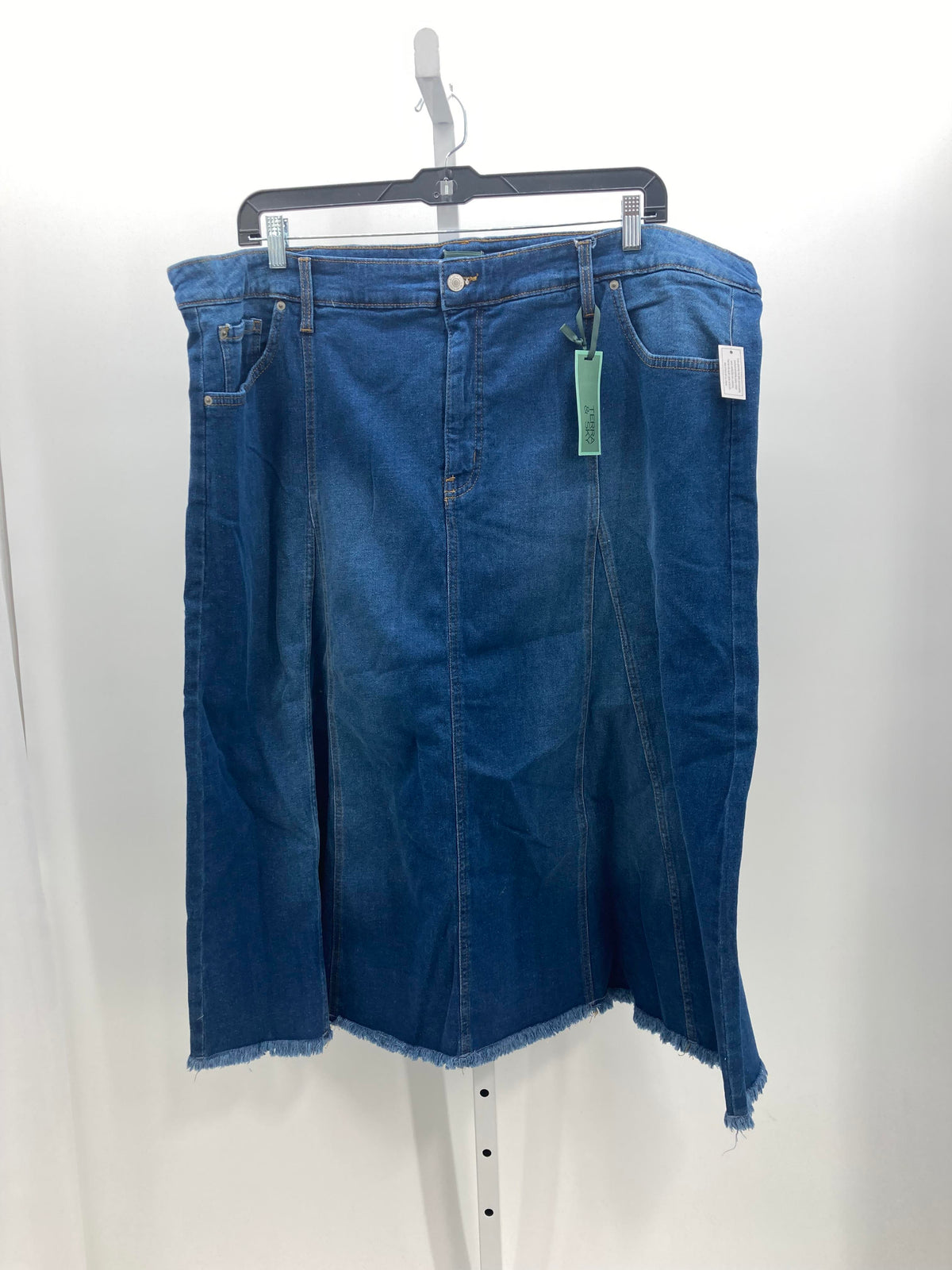 Terra & Sky Size 22 W Womens Skirt