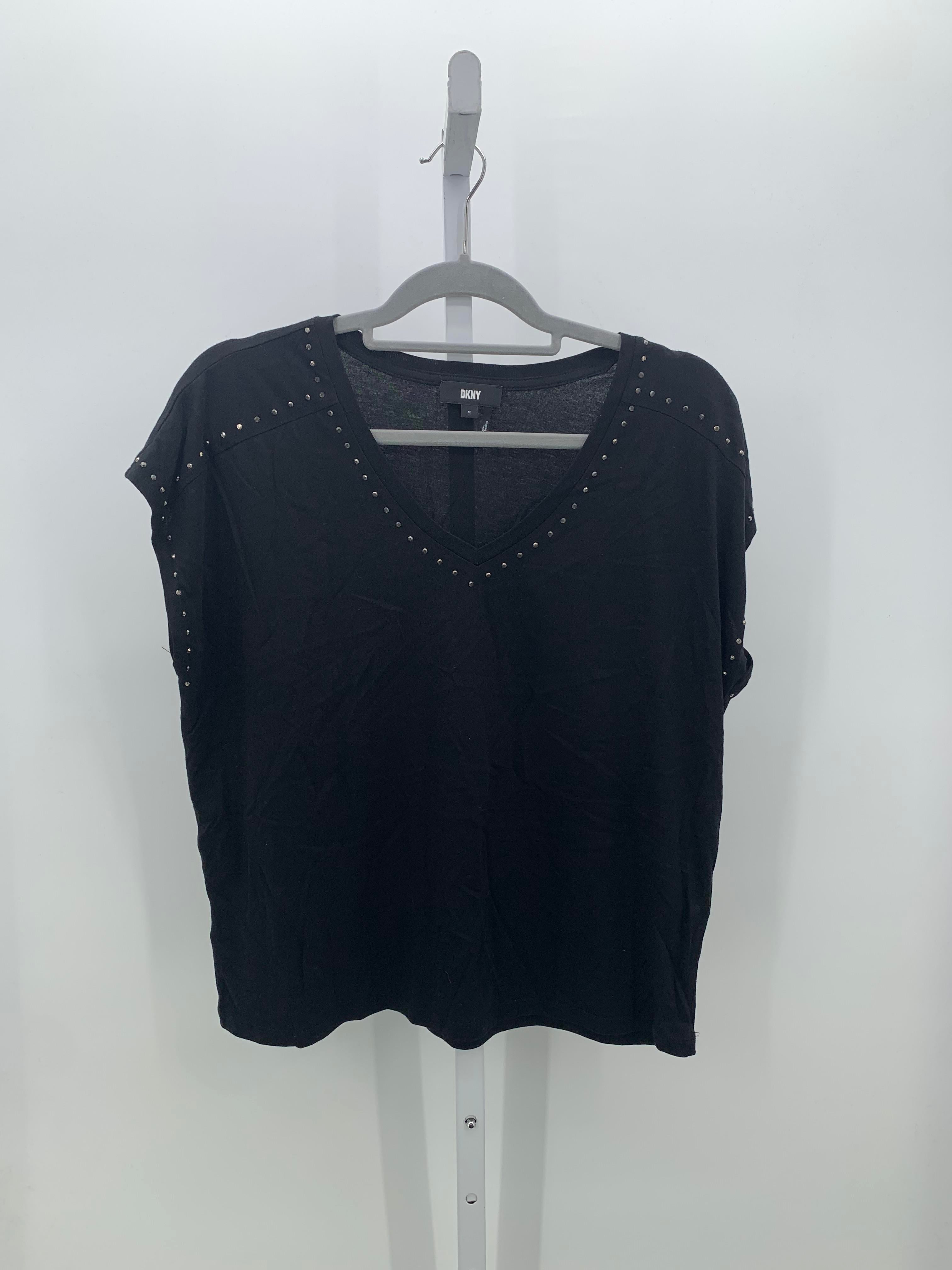 DKNY Size Medium Misses Short Sleeve Shirt