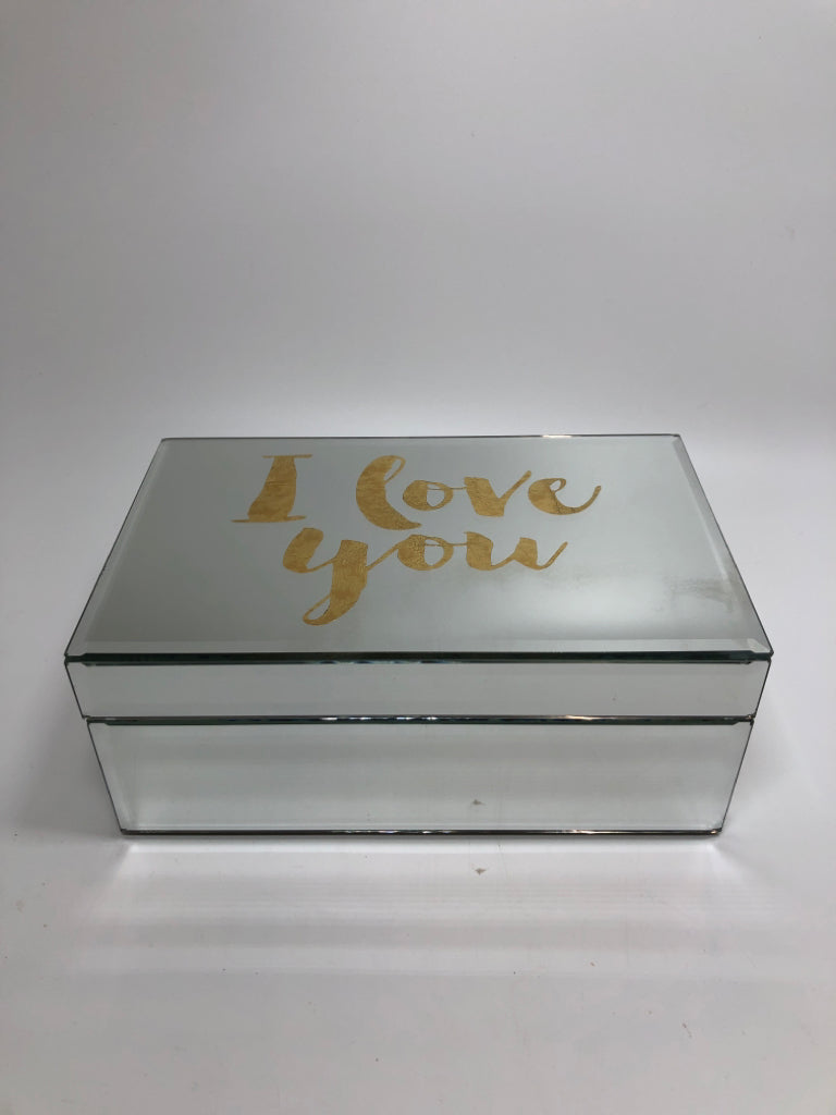 "I LOVE YOU" JEWELRY BOX.