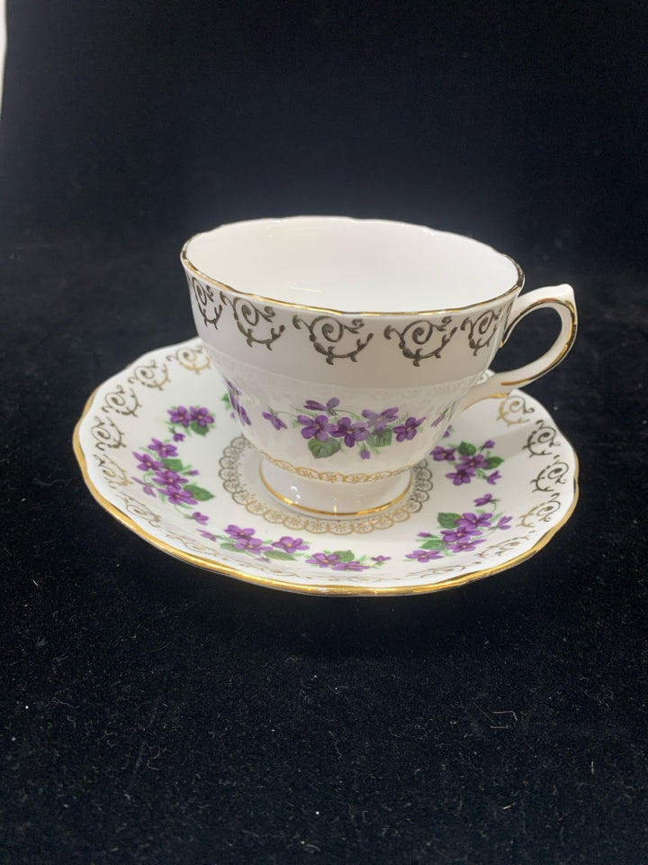 VTG WHITE W/PURPLE FLORAL AND GOLD ACCENTS TEA CUP & SAUCER-COLCLOUGH.