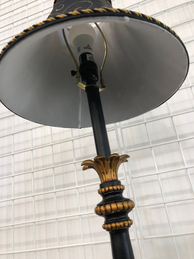 BLACK LAMP W/GOLD STITCH.