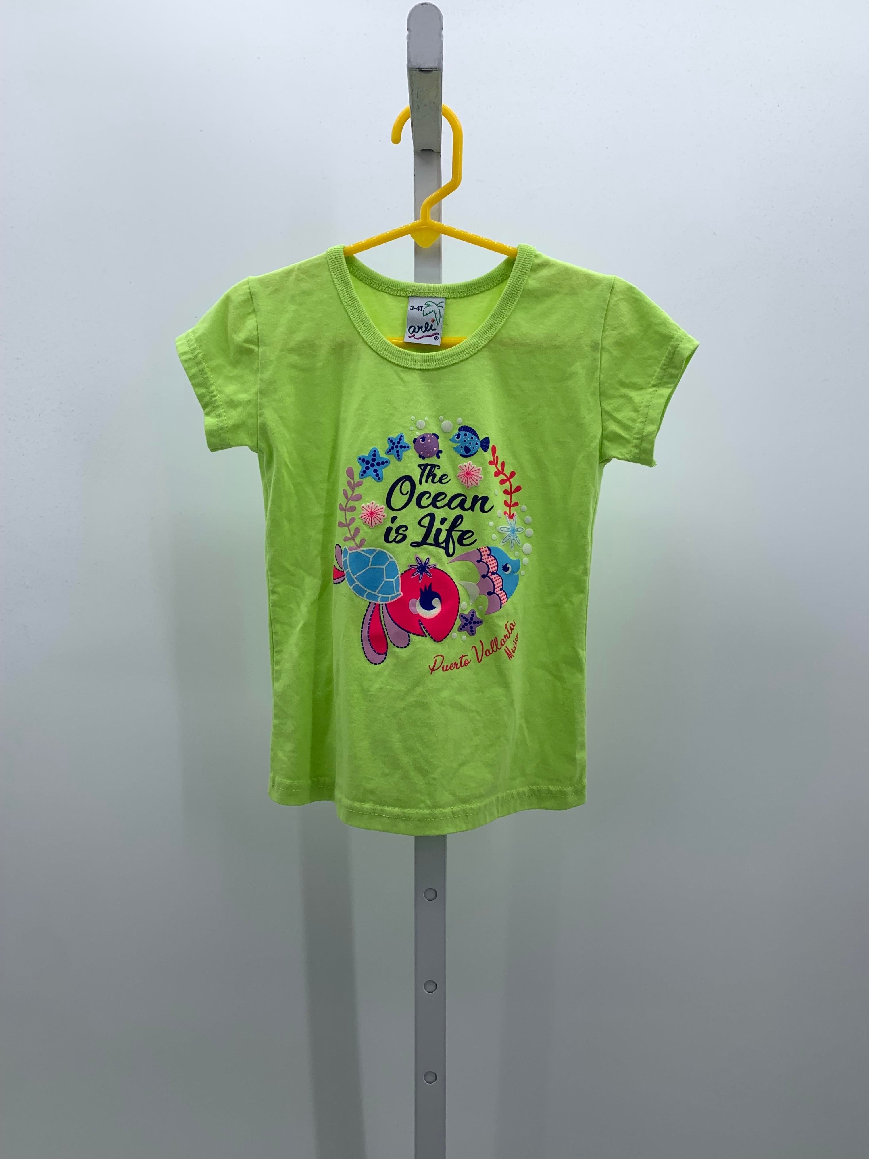 Size 3T-4T Girls Short Sleeve Shirt