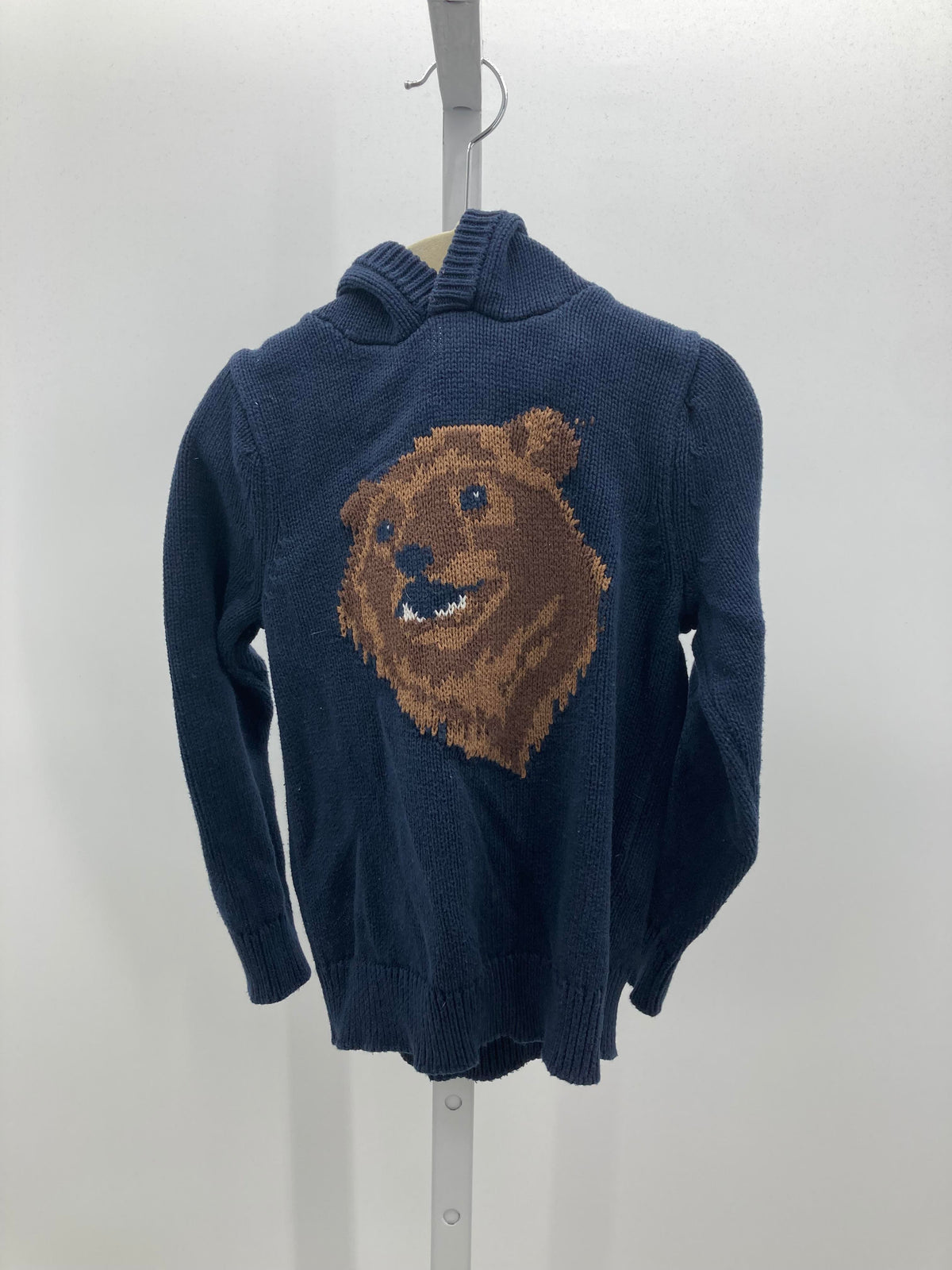 HOODED BROWN BEAR