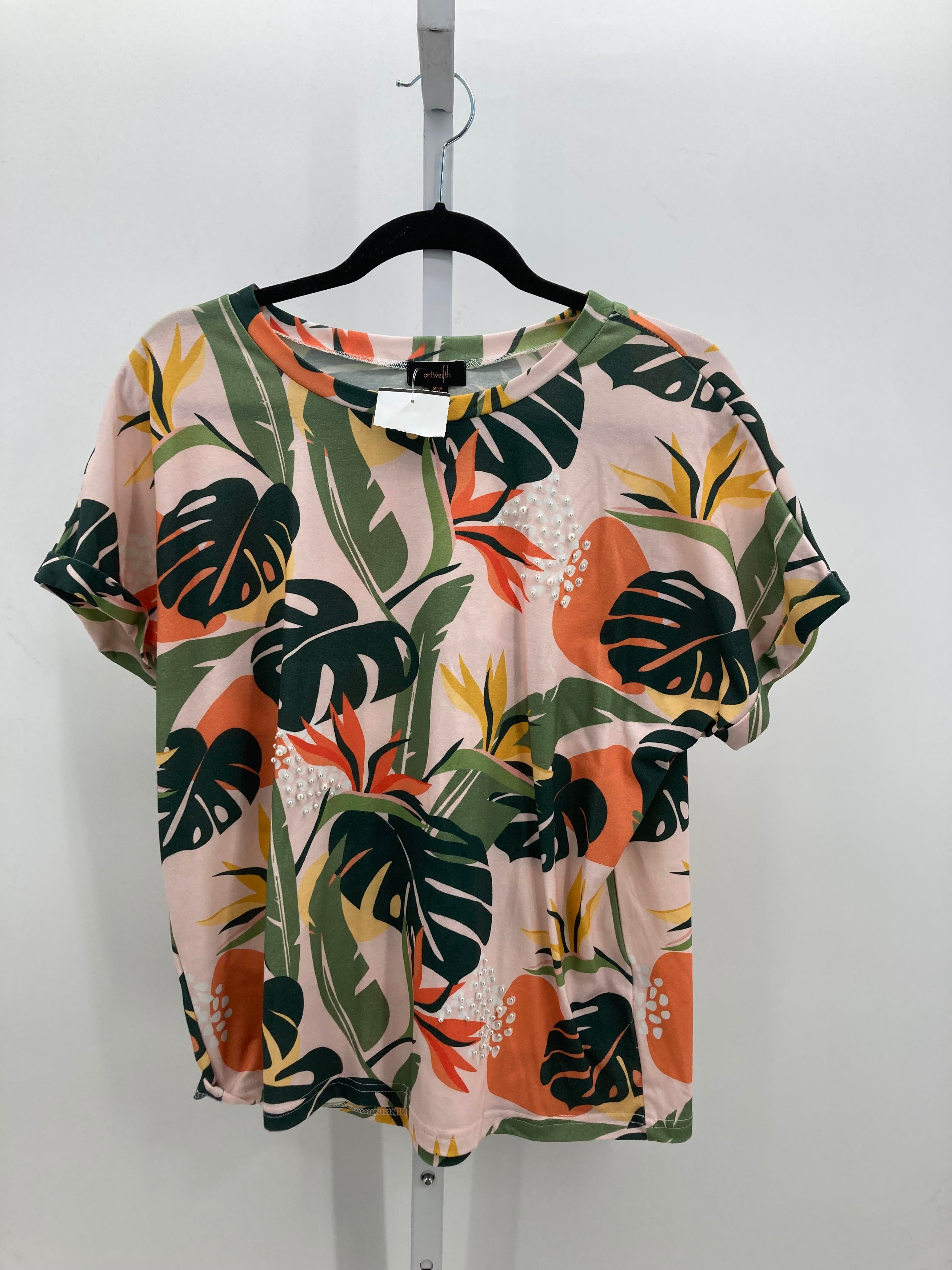 Size Extra Large Misses Short Sleeve Shirt