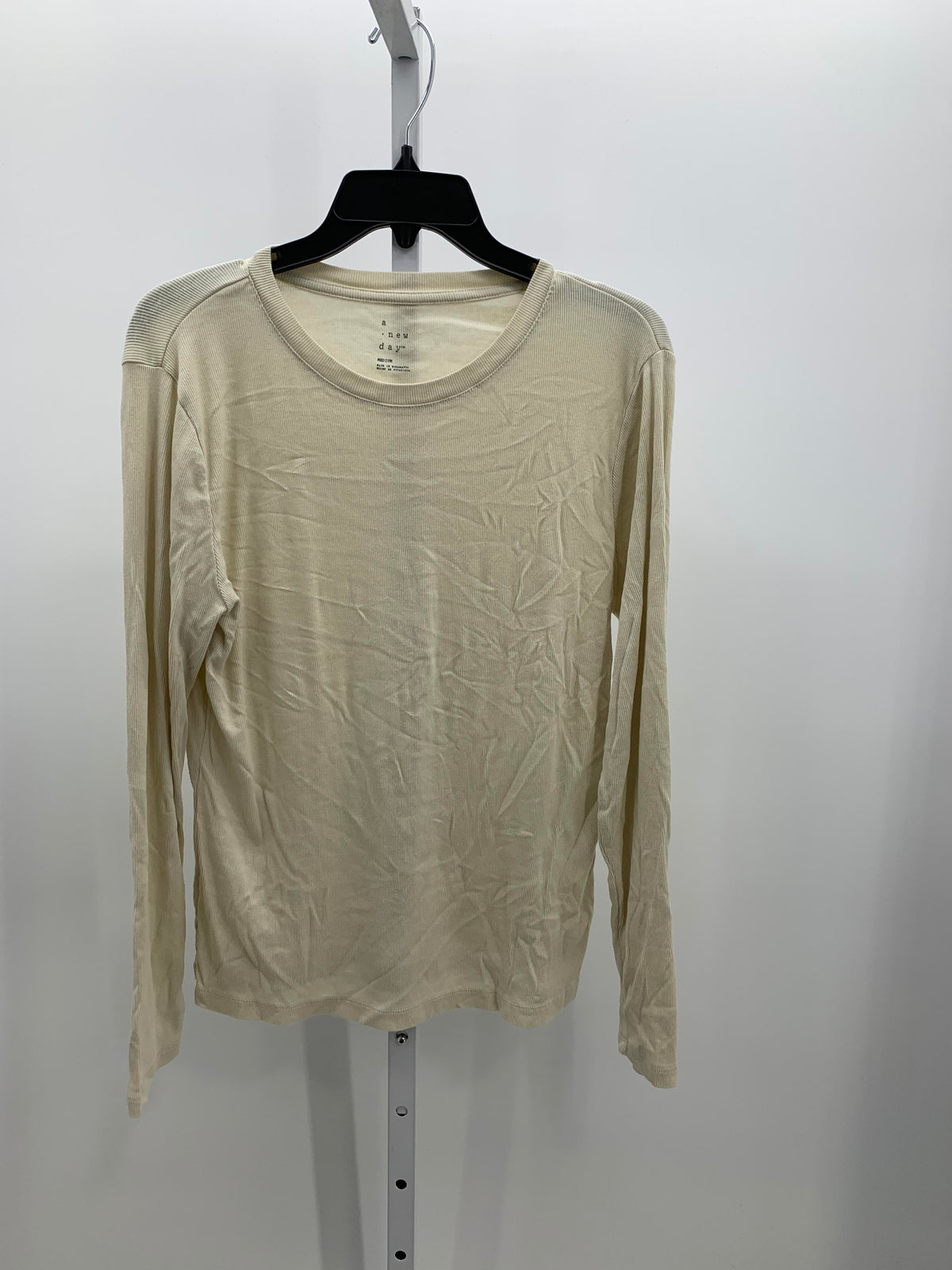 A New Day Size Medium Misses Long Sleeve Shirt