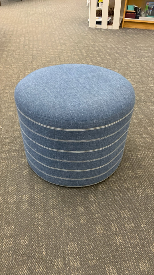 ROUND DENIM OTTOMAN.