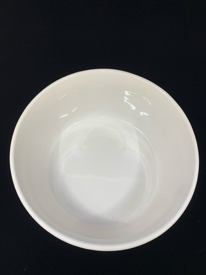 WHITE CERAMIC POPCORN BOWL.