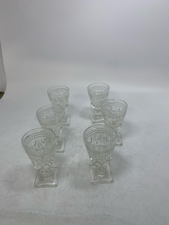 6 TEXTURED CORDIAL GLASSES.