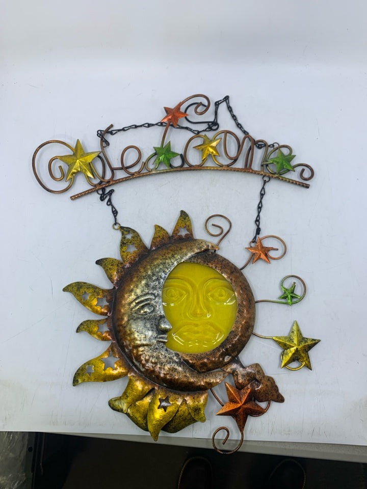 METAL WELCOME WALL ART W/ MOON/SUN.