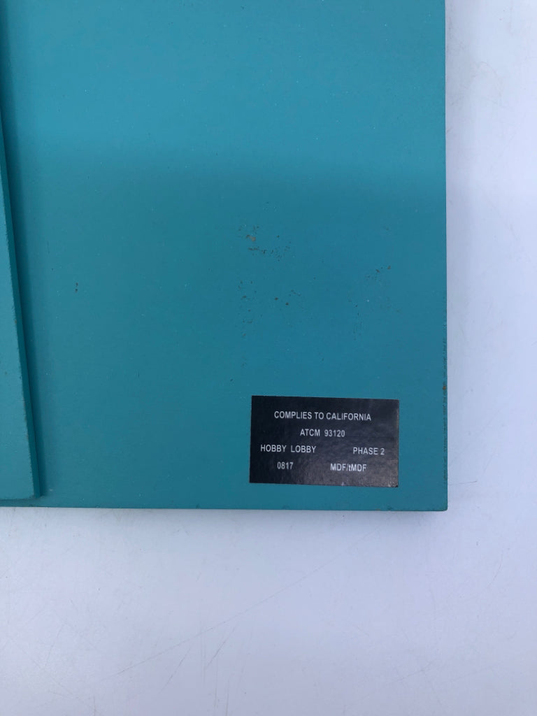 TEAL PHOTO CLIP HOLDER W METAL STARFISH.
