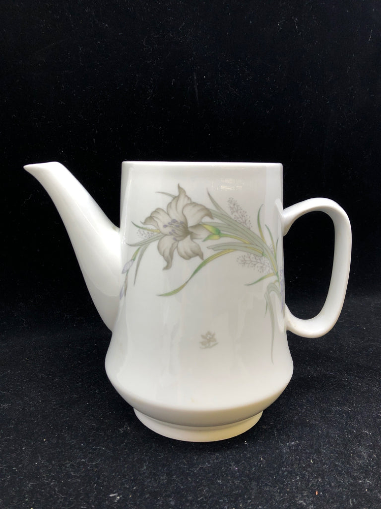 CHINA PEARL LILY COFFEE POT.