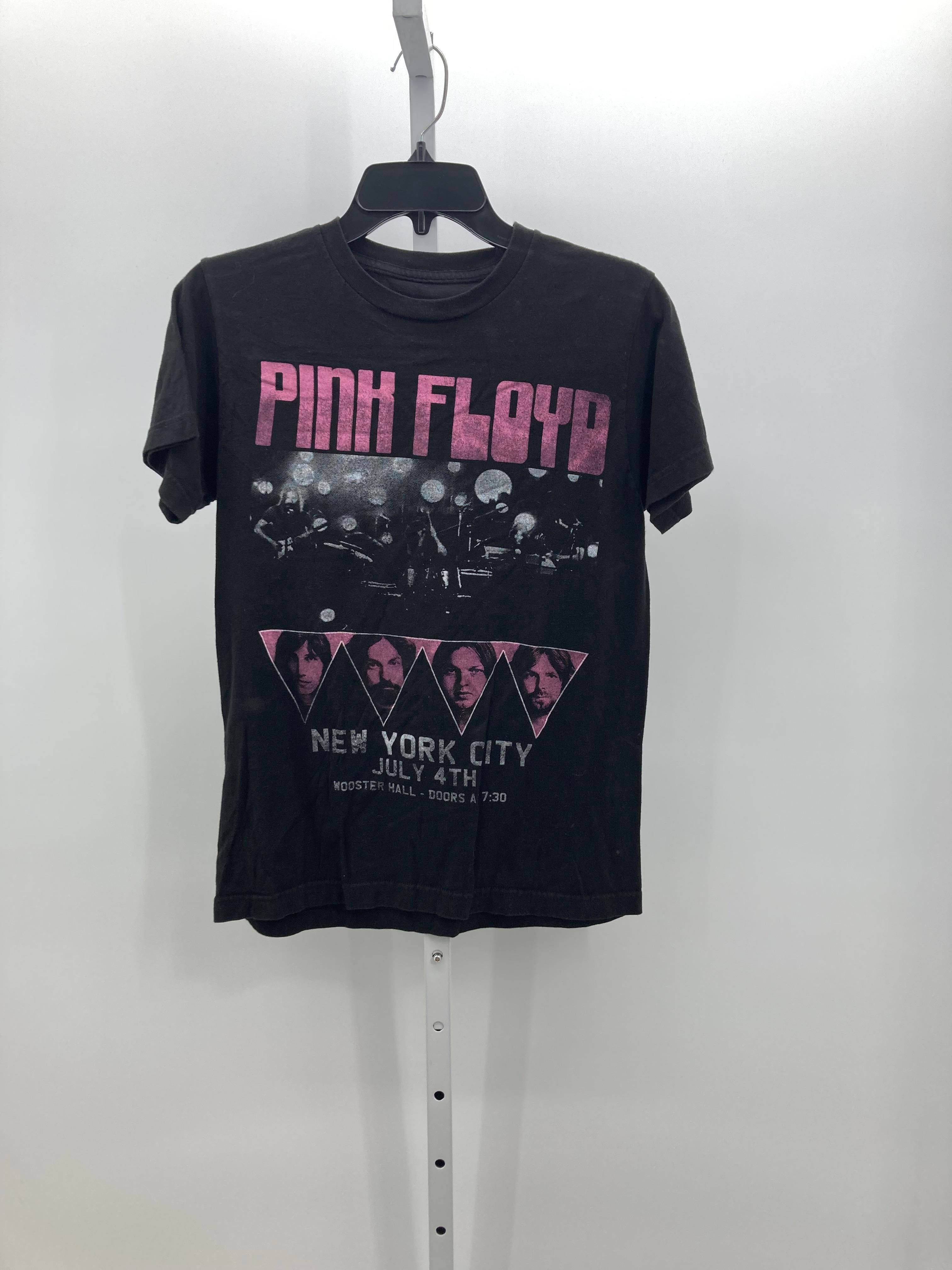 Size Small Misses Short Sleeve Shirt