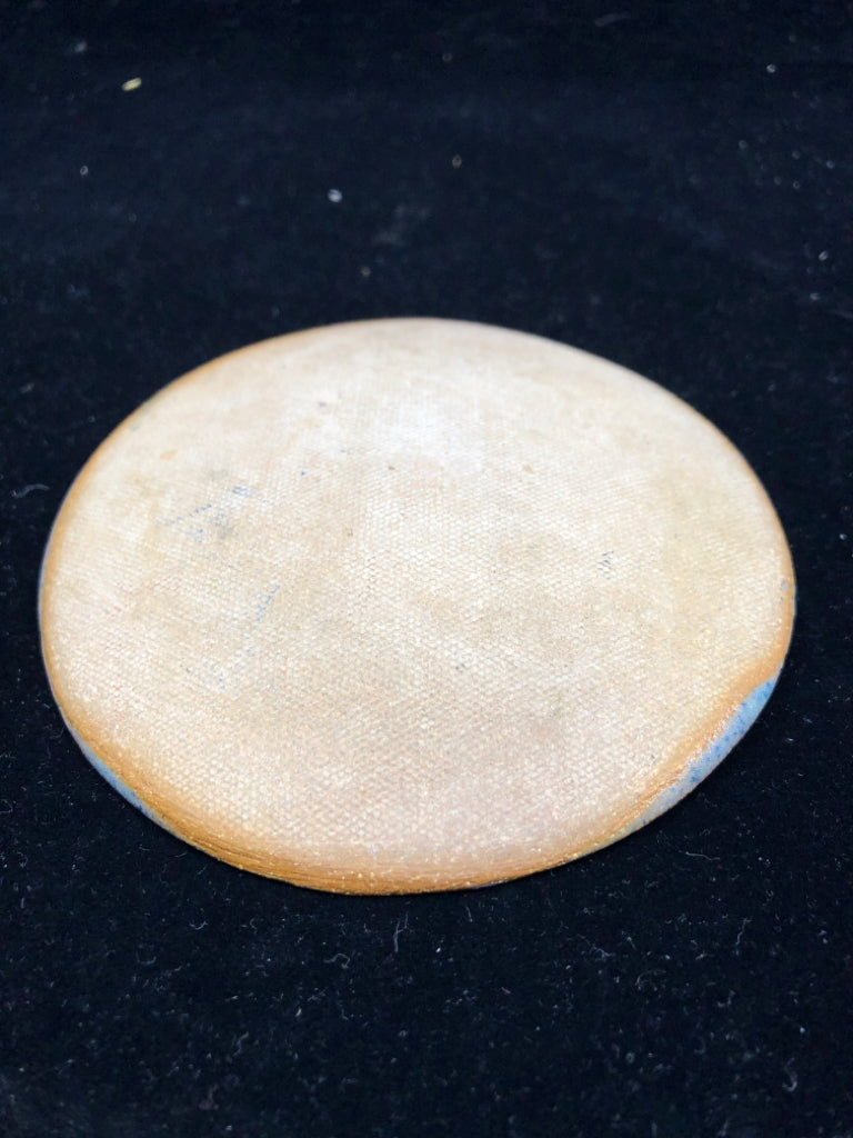 SMALL BLUE CIRCLE TRINKET TRAY.