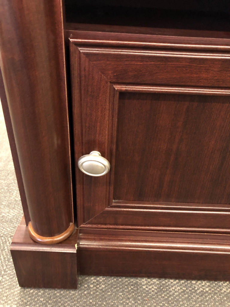 CHERRY FAUX WOOD SIDE TABLE W/ CABINET + CUBBY.