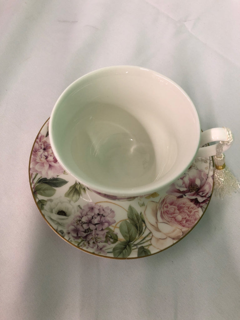 NIB CUP AND SAUCER ROSE W/ PINK BIRD IN GIFT BOX