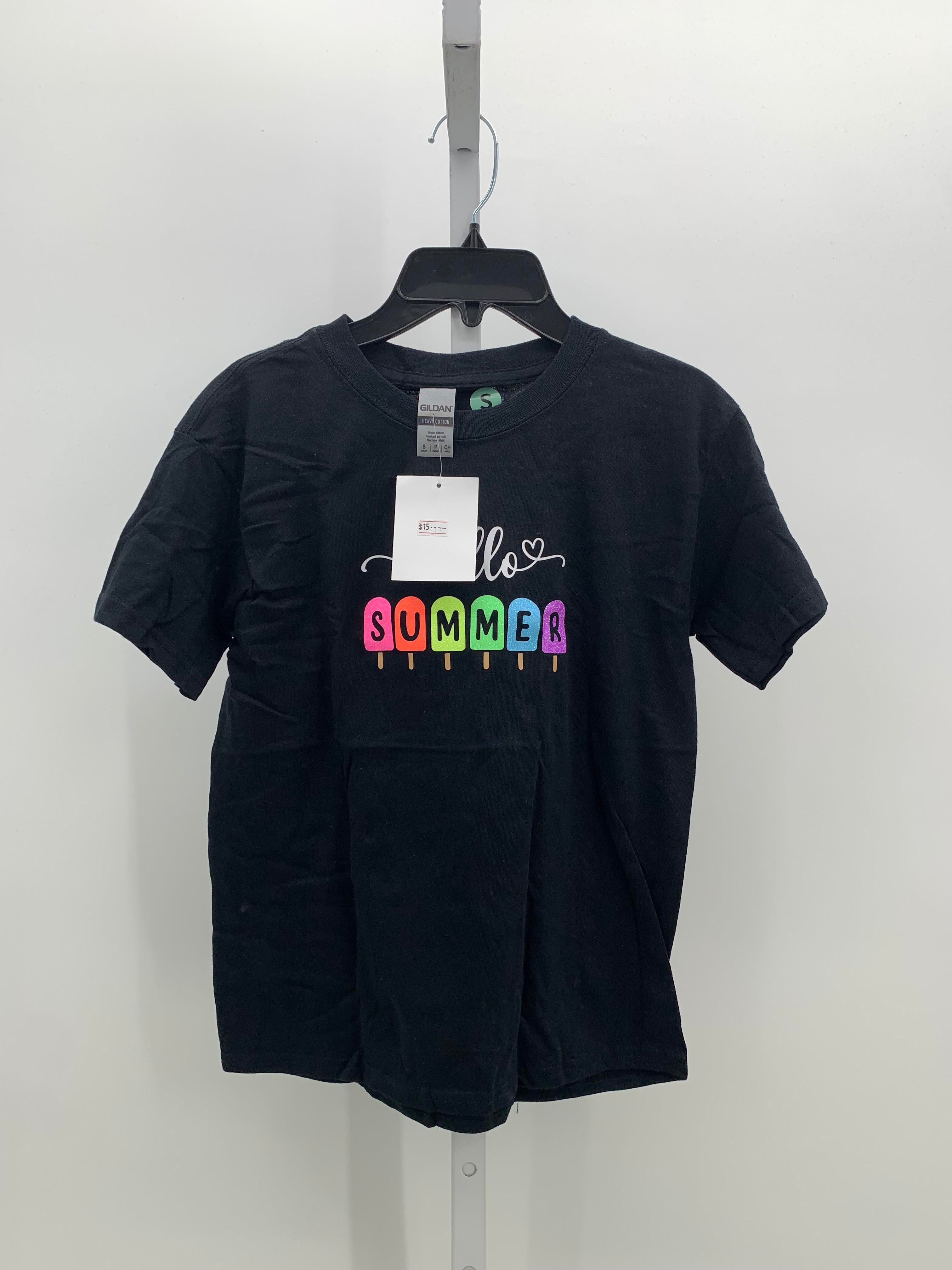 Gildan Size 6-8 Girls Short Sleeve Shirt