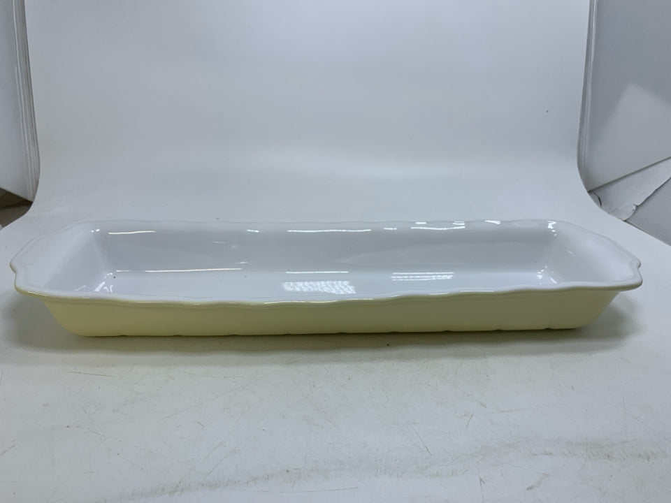 LONG RECTANGLE CERAMIC LOAF PAN.
