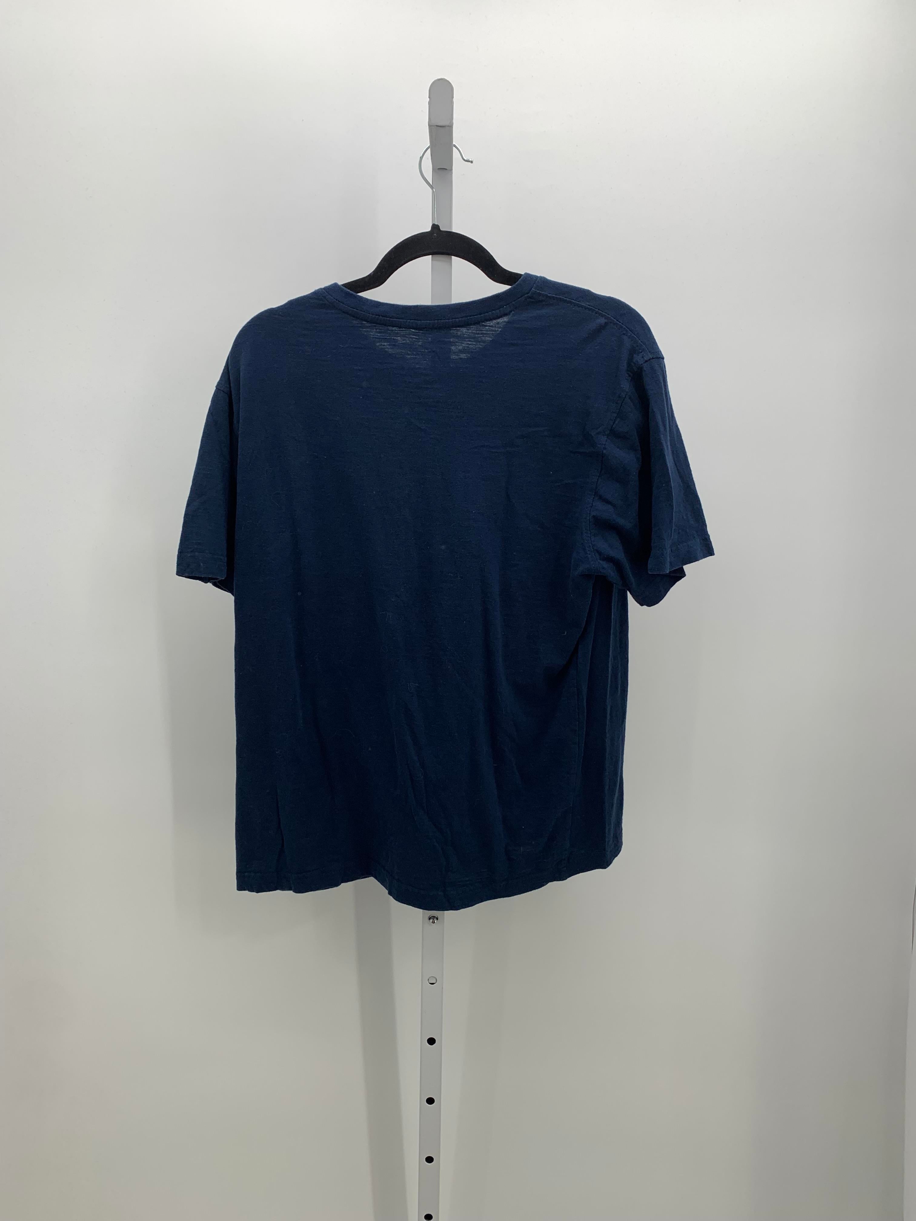 VNECK KNIT TEE.