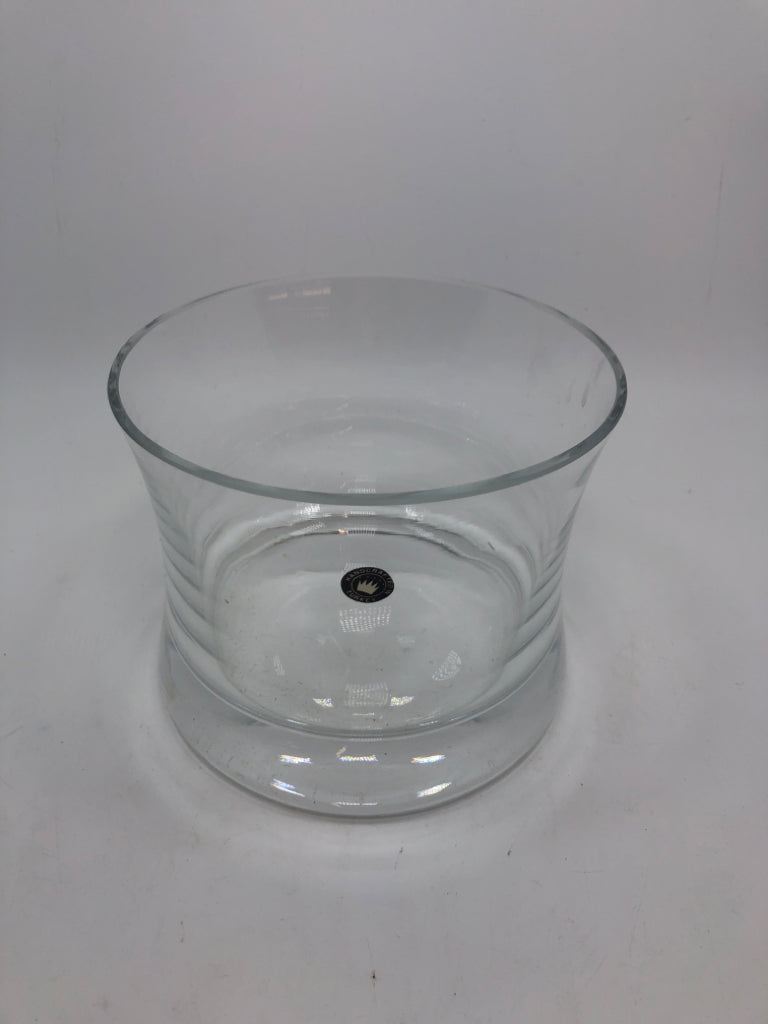COLONY VODKA SET IN BOX MADE IN TURKEY.