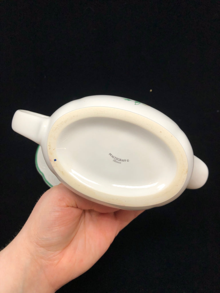 34PC HOLLY PATTERN DISH SET - PFALTZGRAFF SERV FOR 8.