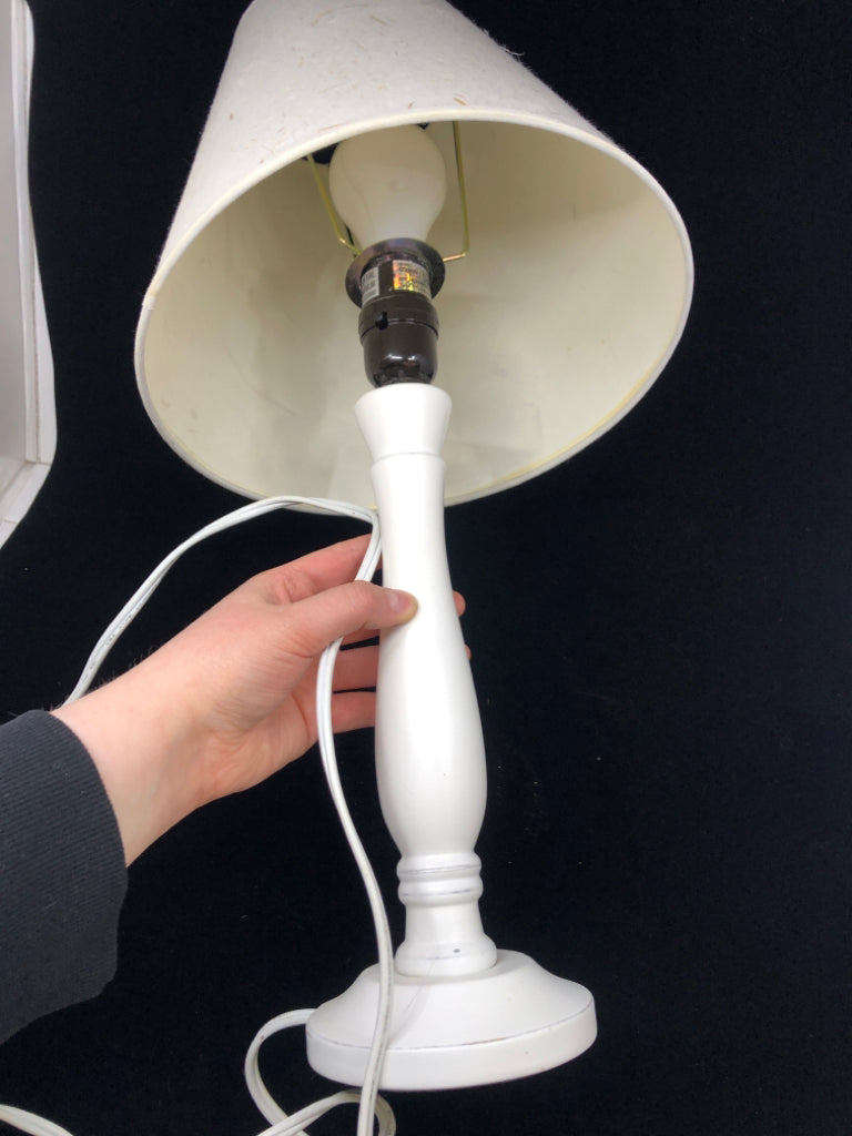 WHITE WOOD LAMP TAN SHADE.