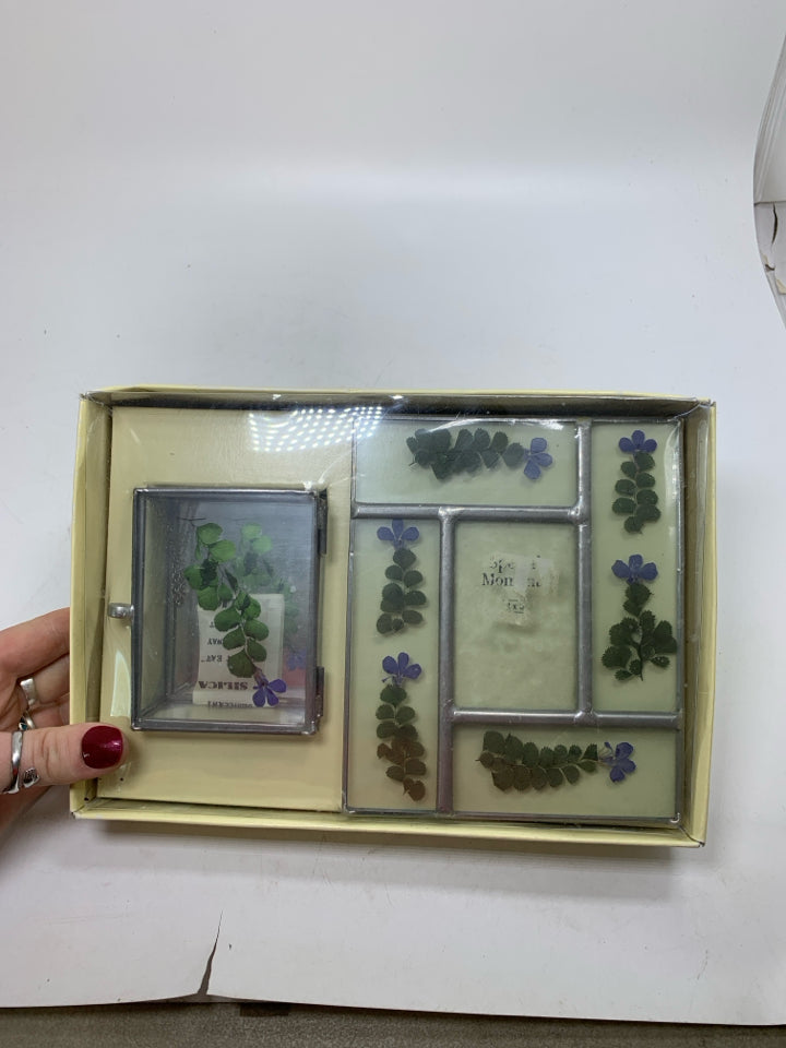 NIB PRESSED FLOWERS IN GLASS FRAME W/ TRINKET BOX.
