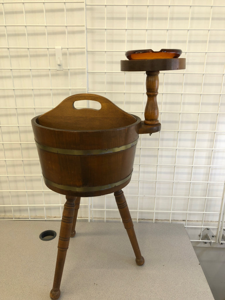 2PC VTG SEWING BUCKET ON LEGS W/AMBER COATED ASH TRAY.