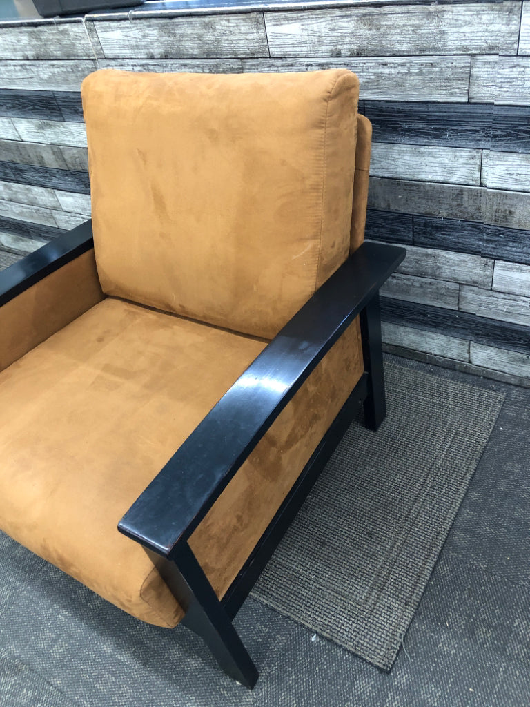 ORANGE FABRIC CHAIR W/WOOD BASE.