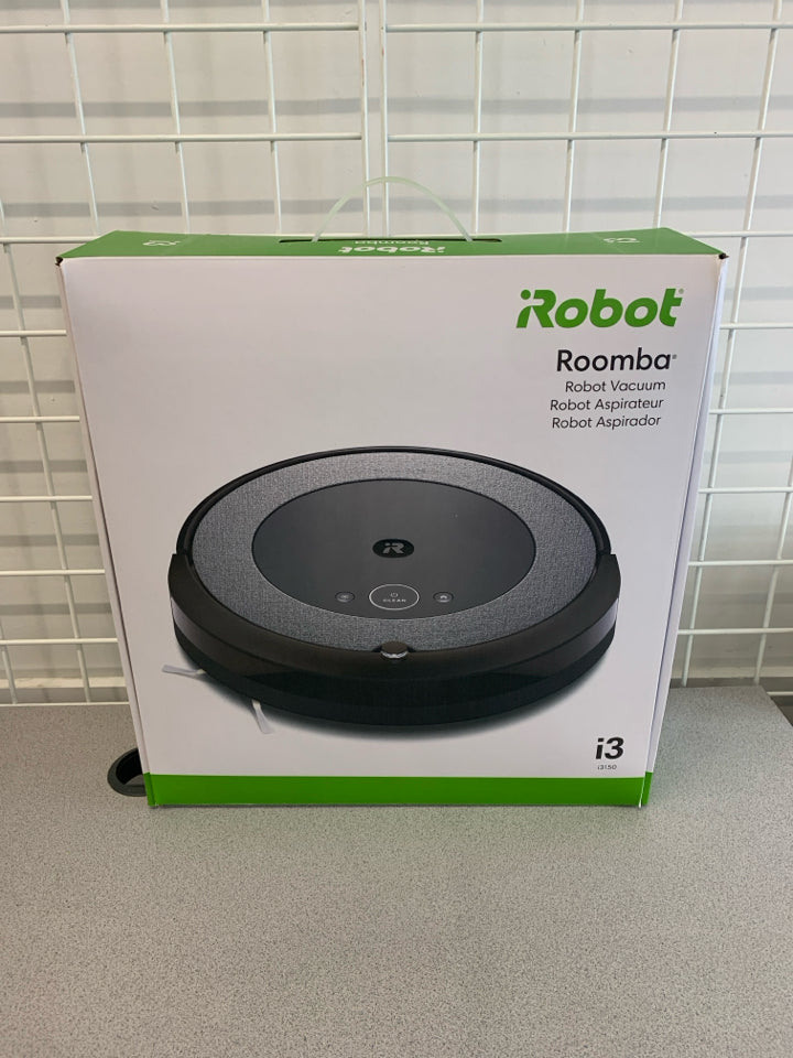 NIB iROBOT ROOMBA ROBOT VACUUM.