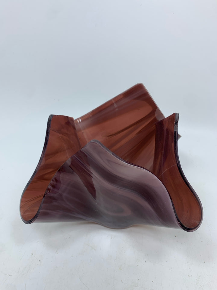 PURPLE FOLDED GLASS VOTIVE HOLDER.