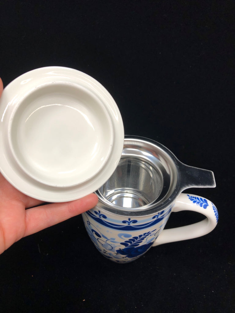 STEEPER MUG W/LID BLUE FLORAL ACCENTS.